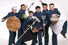 炊事班娱乐吃瓜酱